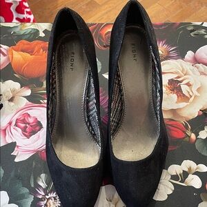 FIONI Clothing Black Suede Pointed-Toe Women's Heels